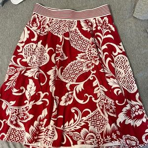 Dressbarn Red and White Floral Skirt